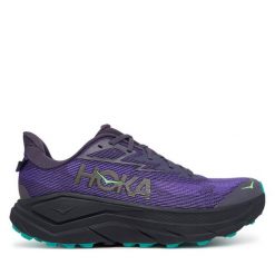 Buty do biegania Hoka. Fioletowe buty do biegania HOKA, bez wzorów, bez zapięcia, do biegania. Za 719.99 zł.