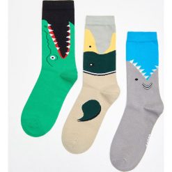 3 pack kolorowych skarpetek - Niebieski. Skarpety marki Cropp. Za 29.99 zł.