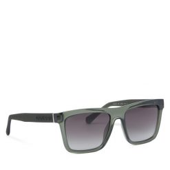 Okulary przeciwsłoneczne Guess. Zielone okulary przeciwsłoneczne Guess. Za 359.99 zł.