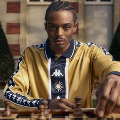 Maillot Fourth długie rękawy FC Versailles 78 2025/26. Żółte bluzki z długim rękawem Kappa, bez wzorów, bez kołnierzyka, bez ramiączek. Za 486.50 zł.