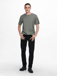 ONLY & SONS Koszulka w kolorze szarym rozmiar: XXL. Szare bezrękawniki Only & Sons, xxl, bez wzorów, z bawełny, bez kołnierzyka, bez ramiączek. Za 39.77 zł.