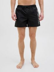 Jack & Jones Szorty kąpielowe "Maui" w kolorze czarnym rozmiar: S. Czarne kąpielówki Jack & Jones, s, bez wzorów, z materiału. Za 70.74 zł.