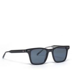 Okulary przeciwsłoneczne Tommy Hilfiger. Czarne okulary przeciwsłoneczne Tommy Hilfiger. Za 589.99 zł.