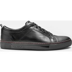 Czarne trampki męskie. Buty sportowe casual marki Kazar. Za 429.00 zł.