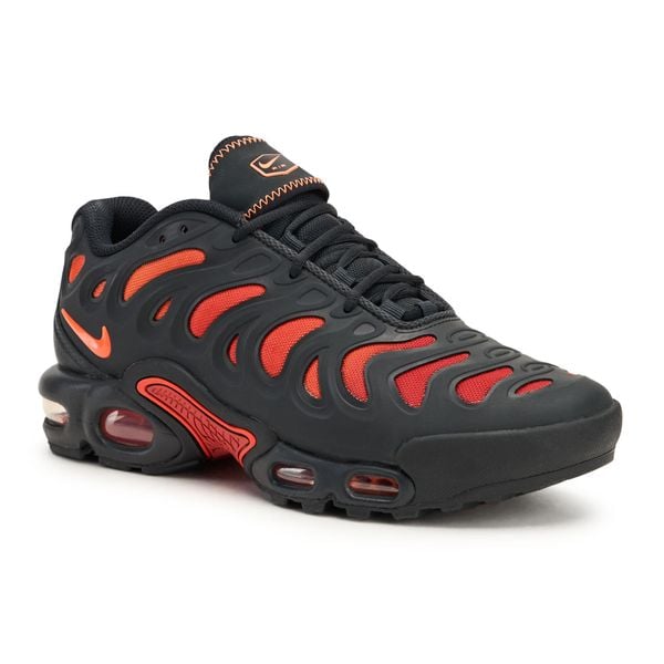 Buty męskie Nike Air Max Plus Drift. Brązowe buty do biegania Nike, bez wzorów, bez zapięcia, do biegania, nike air max. Za 789.99 zł.