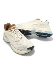 Puma Sneakersy "Velophasis" w kolorze beżowo-błękitnym rozmiar: 37. Brązowe buty sportowe casual Puma, bez wzorów, z materiału, bez zapięcia. Za 230.59 zł.