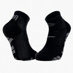 Skarpetki BV Sport Ultra.2 Low. Czarne skarpetki sportowe BV SPORT, w ażurowe wzory. Za 102.50 zł.
