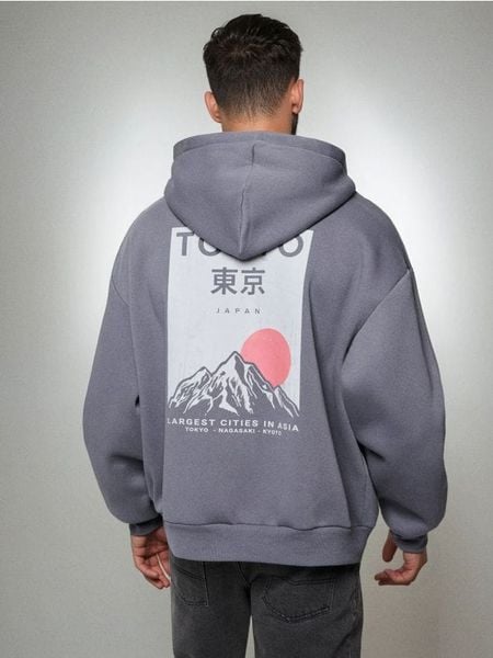 Bluza hoodie z nadrukiem - szary. Szare bluzy bez kaptura Sinsay, l, bez wzorów, bez kaptura. Za 59.99 zł.