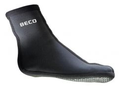 Beco neoprenowe skarpety 3 mm. Czarne skarpety 47 Brand, bez wzorów, z neoprenu. Za 206.99 zł.