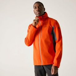 Kurtka turystyczna przeciwdeszczowa męska Birchdale wodoodporna. Brązowe kurtki Regatta, m, bez wzorów, z tkaniny, bez kaptura. Za 349.99 zł.