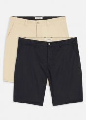 Bermudy chino ze stretchem (2 pary), regular fit. Niebieskie eleganckie spodnie bonprix, m. Za 179.99 zł.