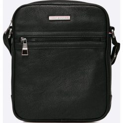 Tommy Hilfiger - Torba. Czarne torby na ramię marki Tommy Hilfiger, w paski, z materiału. Za 299.90 zł.