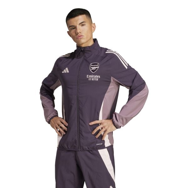 Kurtka prezentacyjna Arsenal Tiro 2024/25. Fioletowe kurtki Adidas, l, bez wzorów, z materiału, bez kaptura. Za 296.25 zł.