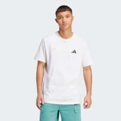 Koszulka Lens Power Of Three Hoop Graphic. Białe buty do koszykówki Adidas, bez zapięcia, na fitness i siłownię. Za 129.00 zł.