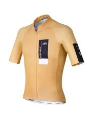 Craft Koszulka kolarska w kolorze pomarańczowym rozmiar: XL. Pomarańczowe t-shirty sportowe Craft, bez wzorów, z materiału, bez ramiączek, rowerowe. Za 219.95 zł.