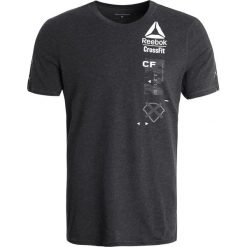 Reebok Tshirt z nadrukiem black. T-shirty sportowe marki Reebok. W wyprzedaży za 127.20 zł.