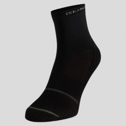 Skarpety Odlo CERAMICOOL REFLECTIVE. Zielone skarpety ODLO, bez wzorów, z elastanu. Za 89.15 zł.