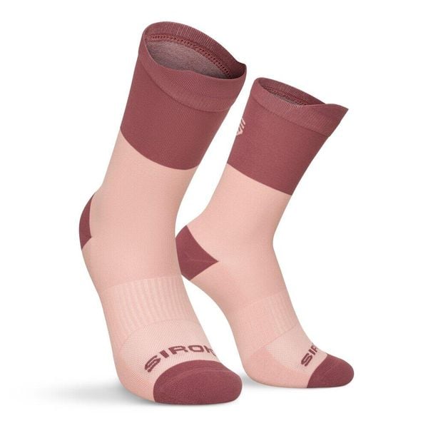 Skarpety za kostkę do biegania w terenie Trekking Siroko Pindos Purple. Fioletowe skarpety SIROKO, bez wzorów, z materiału. Za 42.00 zł.