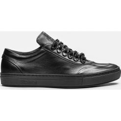 Czarne trampki męskie. Buty sportowe casual marki Kazar. Za 449.00 zł.