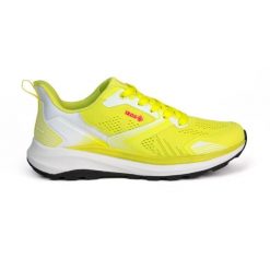 Uniwersalne buty wielofunkcyjne SAYA Izas. Żółte buty trekkingowe Izas, bez wzorów, z meshu, bez zapięcia. Za 269.52 zł.