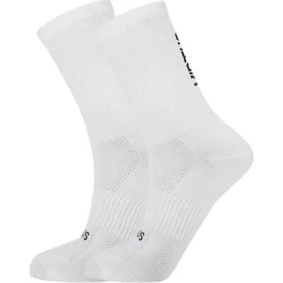 Virtus Skarpety Larsen Mid Cut Performance 2-Pack Męskie - Białe. Białe skarpety VIRTUS, bez wzorów, z elastanu. Za 104.50 zł.