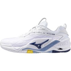 Buty halowe Mizuno Wave Stealth Neo. Białe buty do biegania Mizuno, bez wzorów, bez zapięcia, do biegania, mizuno wave. W wyprzedaży za 613.80 zł.