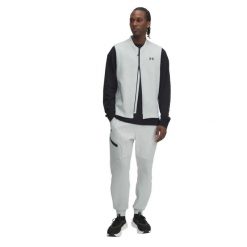 Męskie Slim Joggersy Unstoppable (Zielone). Zielone joggery i bojówki Under Armour, l, bez wzorów, z materiału. Za 449.15 zł.