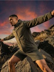 Szorty sportowe - zielony. Zielone krótkie spodenki sportowe Sinsay, l, bez wzorów. Za 39.99 zł.