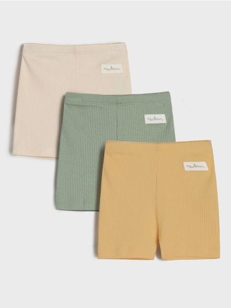 Krótkie legginsy z prążkowanej dzianiny 3 pack - kremowy. Białe legginsy długie sportowe Sinsay, l, bez wzorów, z dzianiny. W wyprzedaży za 15.99 zł.