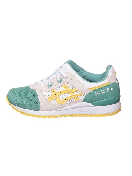 Asics Skórzane buty ze wzorem do biegania rozmiar: 41,5. Buty do biegania ASICS, bez wzorów, z materiału, bez zapięcia, do biegania. Za 406.45 zł.