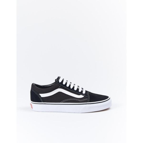 Buty Trampki Vans Old Skool 38. Białe trampki Vans, bez wzorów, bez zapięcia. Za 199.00 zł.