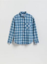 Jeansowa koszula regular fit - niebieski. Niebieskie koszule Reserved, l, bez wzorów, z bawełny, bez kołnierzyka, bez ramiączek. Za 149.99 zł.