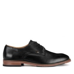 Półbuty Gino Rossi. Czarne eleganckie półbuty Gino Rossi, bez wzorów, bez obcasa, bez zapięcia. Za 359.99 zł.