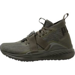 Puma IGNITE EVOKNIT 2 Obuwie do biegania treningowe forest night/puma black/quiet shade. Buty do biegania marki Puma. W wyprzedaży za 353.40 zł.