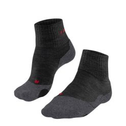 Krótkie skarpetki Falke TK2 Explore. Szare skarpety Falke, bez wzorów, z elastanu. Za 151.00 zł.