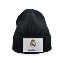 Real Madryt czapka zimowa hat RM5GO29 czarny OSFM. Czarne czapki zimowe REAL MADRID, bez wzorów. Za 109.00 zł.