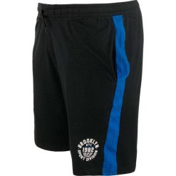 Męskie spodenki Athl. Dpt Balzo Black. Czarne szorty ZFOAM, m, bez wzorów, z bawełny, wakacyjne. Za 170.99 zł.