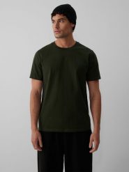 4F T-shirt regular z nadrukiem męski - zielony L. Zielone t-shirty 4F, l, bez wzorów, z bawełny, bez kołnierzyka, bez ramiączek. Za 69.99 zł.