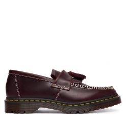 Półbuty Dr. Martens. Czerwone eleganckie półbuty Dr. Martens, bez wzorów, bez obcasa, bez zapięcia. Za 919.99 zł.