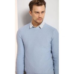 SWETER DŁUGI RĘKAW MĘSKI. Swetry nierozpinane marki TOP SECRET. W wyprzedaży za 39.99 zł.