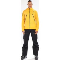 The North Face ZINNIA Kurtka snowboardowa zinnia orange. Kurtki narciarskie i snowboardowe marki The North Face. W wyprzedaży za 721.65 zł.