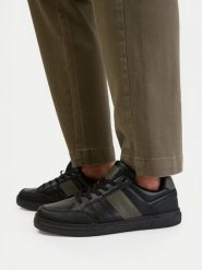 Nautica Sneakersy CEO-HANK-01 MP40 Czarny. Czarne buty sportowe casual Nautica, bez wzorów, ze skóry, bez zapięcia. Za 159.99 zł.