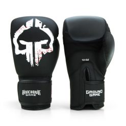 Rękawice bokserskie Ground Game Skullz. Czarne trapery GROUND GAME, z materiału, bez zapięcia. Za 249.99 zł.