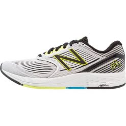 New Balance NBX 890 Obuwie do biegania treningowe white/black. Buty treningowe marki New Balance, z materiału. W wyprzedaży za 411.75 zł.