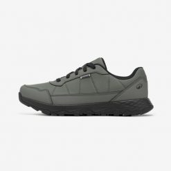 Buty turystyczne męskie Quechua NH100 wodoodporne. Czarne buty trekkingowe QUECHUA, bez wzorów, bez zapięcia, trekkingowe. Za 149.99 zł.