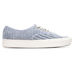 Buty do chodzenia dla dorosłych Vans Comfycush Authentic trampki. Niebieskie trampki Vans, bez wzorów, bez zapięcia. W wyprzedaży za 139.00 zł.