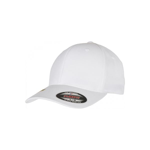 Czapka z poliestru pochodzącego z recyklingu Flexfit. Białe czapki z daszkiem FLEXFIT, bez wzorów. Za 104.00 zł.