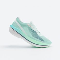 Buty do biegania męskie Kiprun KD900X.2. Niebieskie buty do biegania KIPRUN, bez wzorów, bez zapięcia, do biegania. Za 599.99 zł.