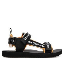 Sandały Versace Jeans Couture. Czarne sandały Versace Jeans Couture, z jeansu, bez zapięcia. Za 569.99 zł.