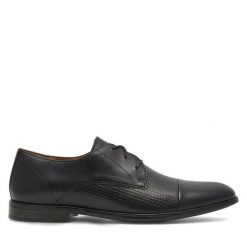 Półbuty Lasocki. Czarne eleganckie półbuty Lasocki, bez wzorów, bez obcasa, bez zapięcia. Za 229.99 zł.